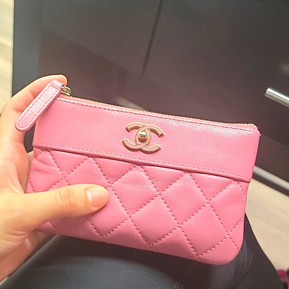 Chanel pouch